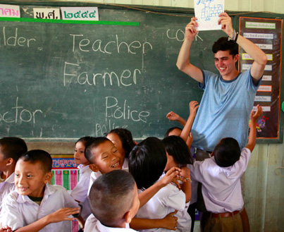 Teaching Children English in Thailand class